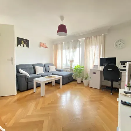 Centre A * Lausanne
